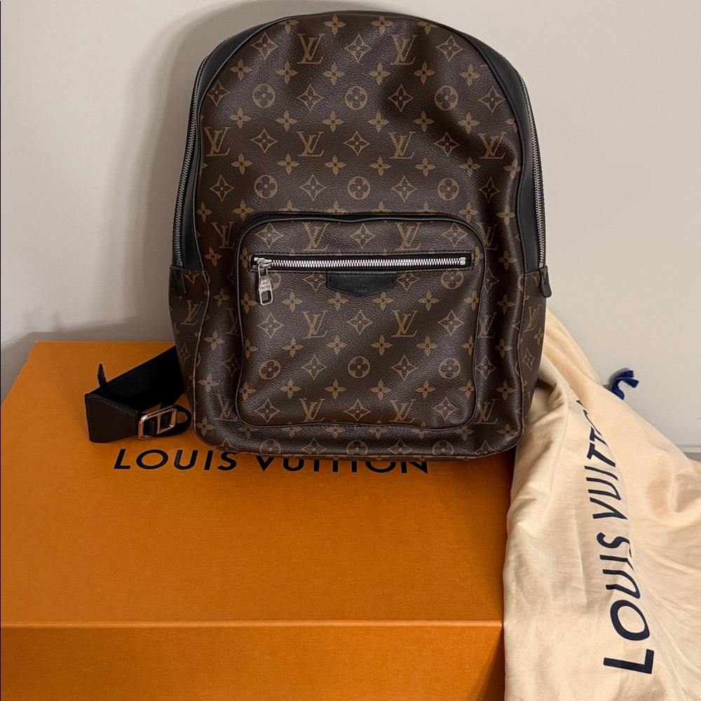 Louis Vuitton Josh Backpack/Daypack M41530 for Women and Men, Monogram Macassar